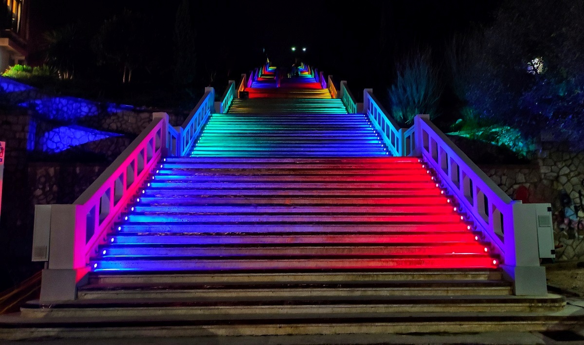 ΣΚΑΛΕΣ ΑΓΙΟΥ ΝΙΚΟΛΑΟΥ