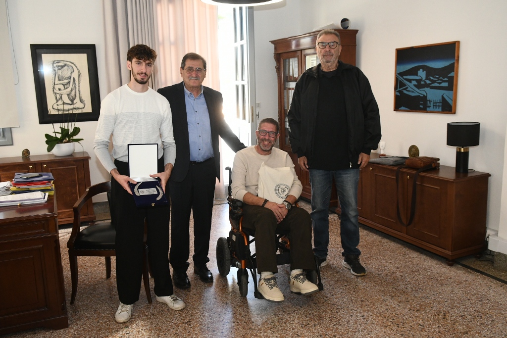 ΔΗΜΑΡΧΟΣ - ΣΚΟΥΡΛΕΤΗΣ