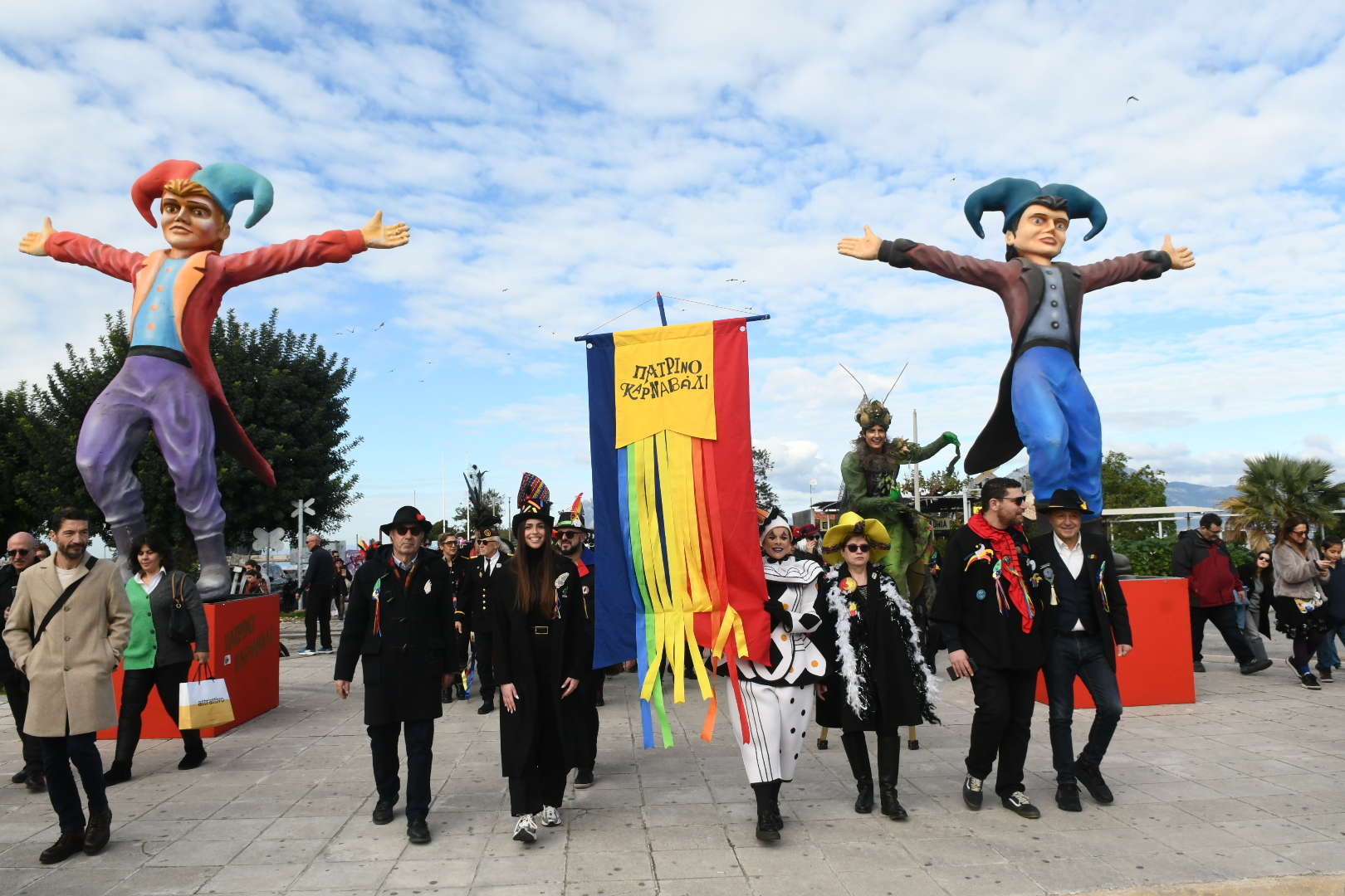 ΠΑΡΑΔΟΣΗ ΛΑΒΑΡΟΥ5