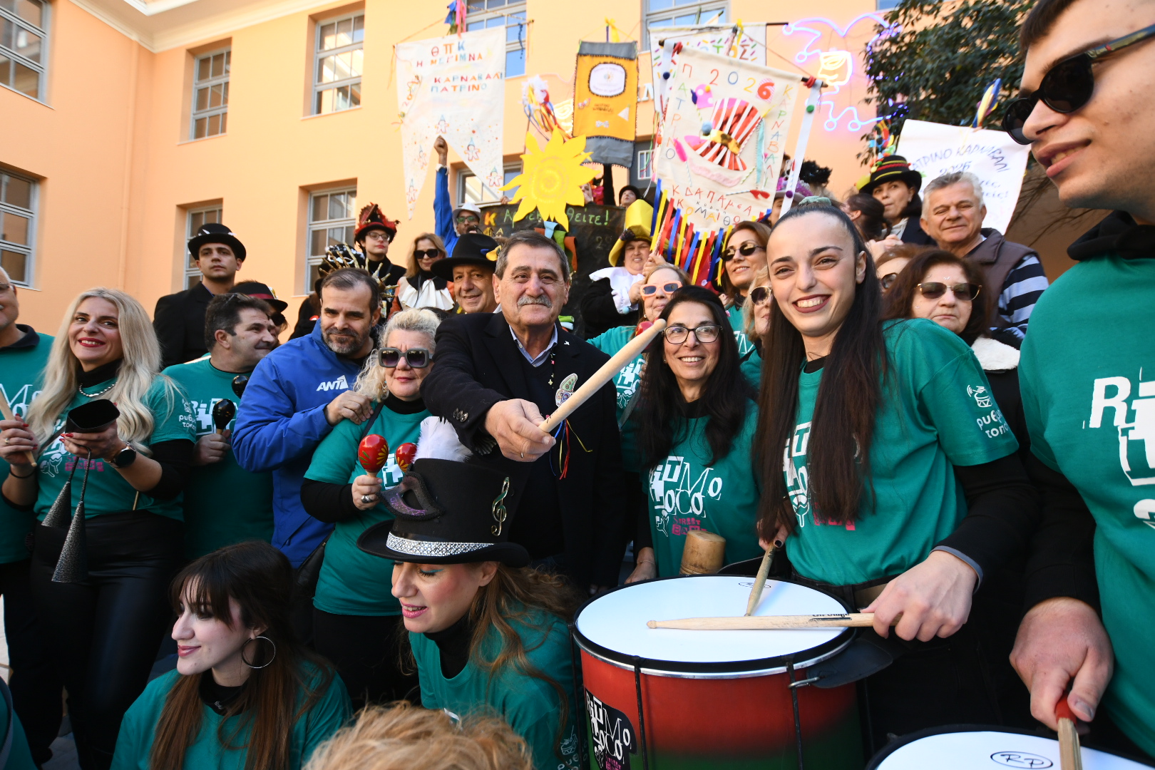 ΠΑΡΑΔΟΣΗ ΛΑΒΑΡΟΥ2