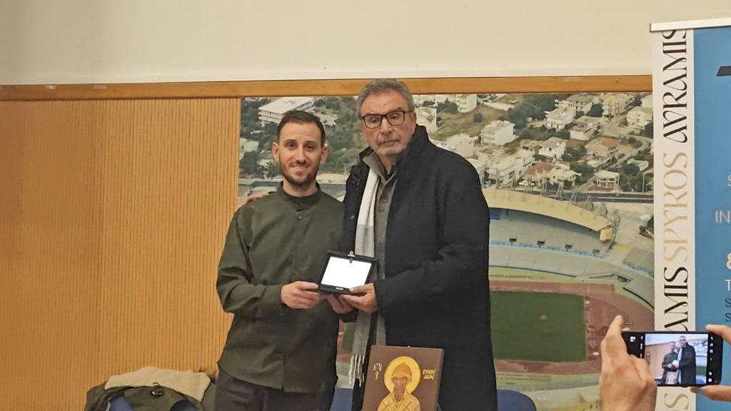 ΠΕΤΡΟΠΟΥΛΟΣ