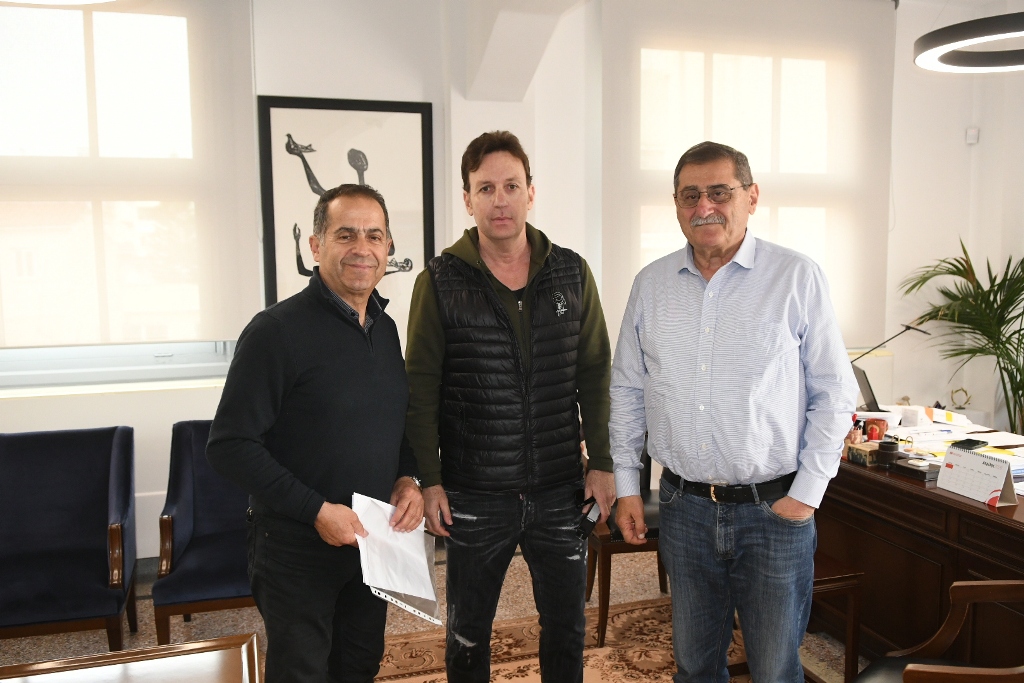 ΔΗΜΑΡΧΟΣ - ΣΥΜΒΑΣΗ 16-4-2026 1