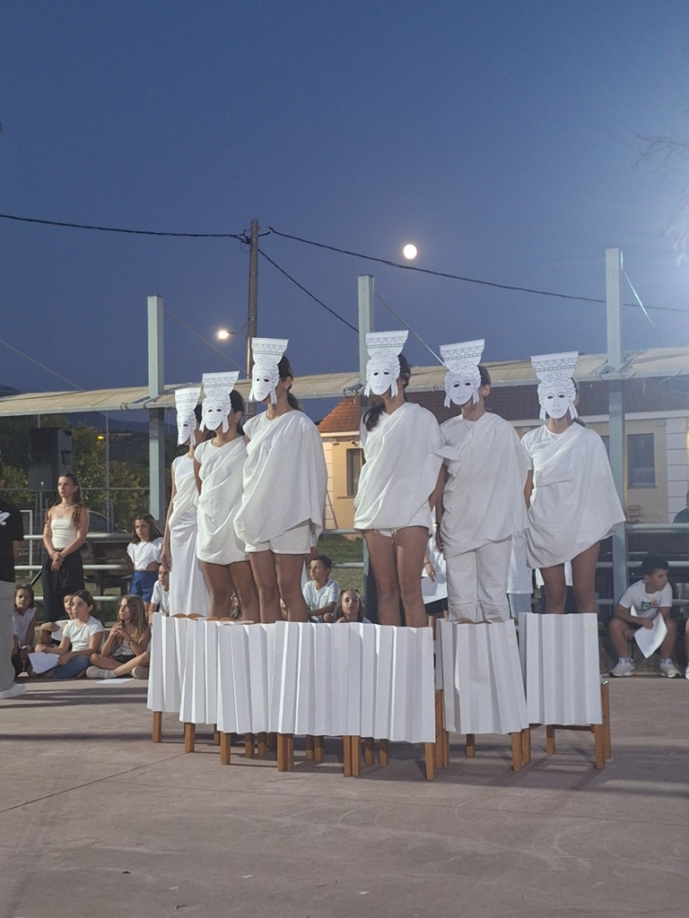 ΓΙΟΡΤΗ ΚΑΤΑΣΚΗΝΩΣΗ6