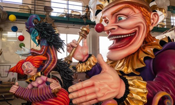 ΑΡΜΑΤΑ ΚΑΡΝΑΒΑΛΙΟΥ