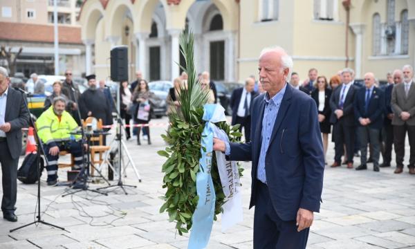 ΠΛΕΣΣΑΣ ΗΜΕΡΑ ΕΝΟΠΛΩΝ ΔΥΝΑΜΕΩΝ