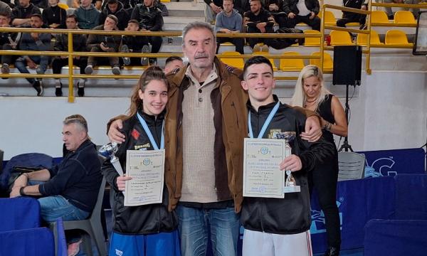 ΠΕΤΡΟΠΟΥΛΟΣ - ΠΥΓΜΑΧΙΑ