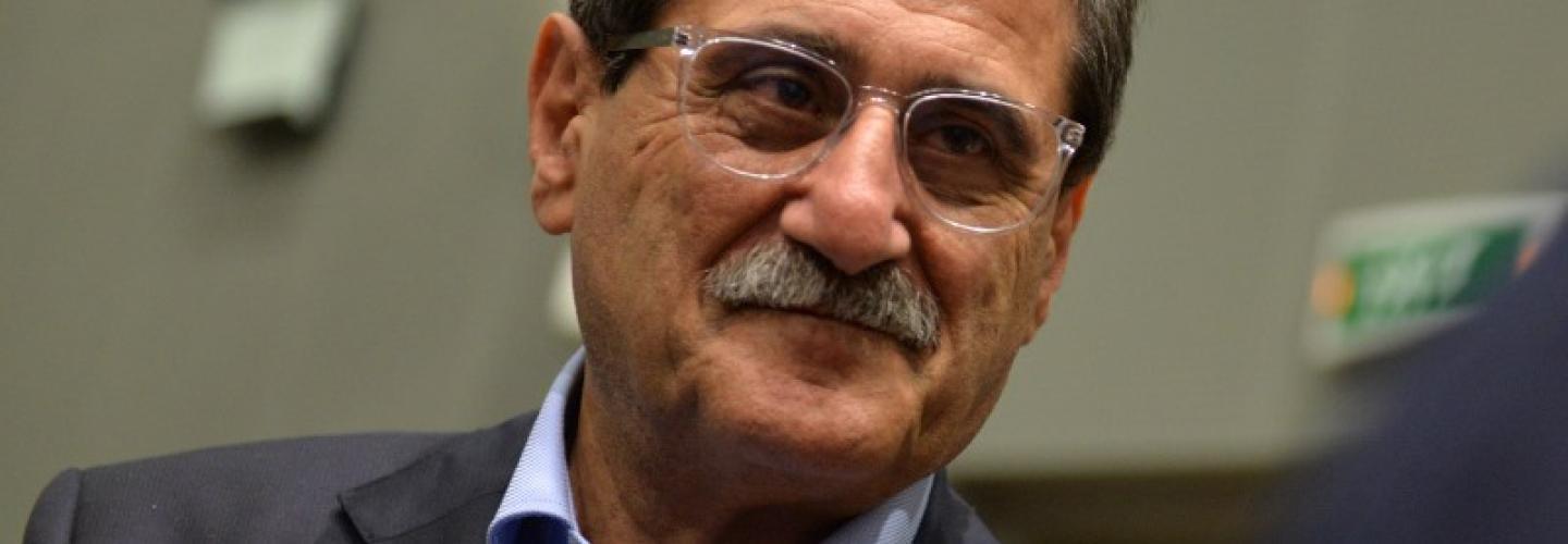 ΔΗΜΑΡΧΟΣ ΠΑΤΡΕΩΝ