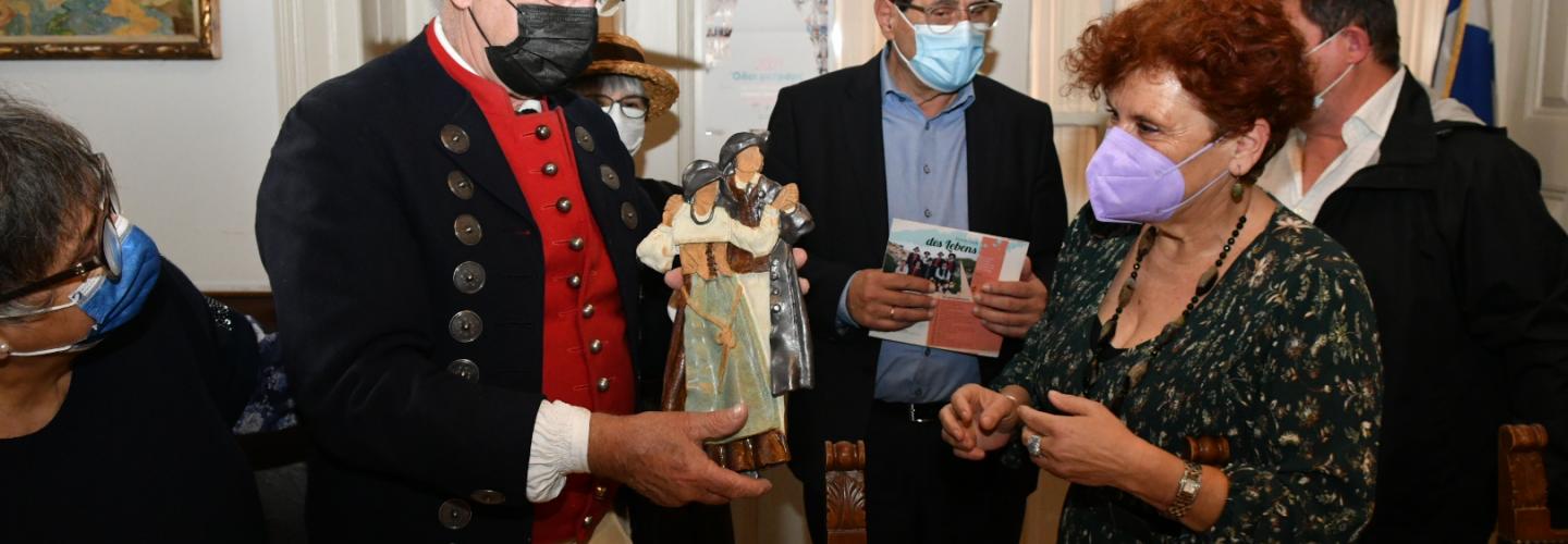 ΓΕΡΜΑΝΟΙ ΣΤΟΝ ΔΗΜΑΡΧΟ 1