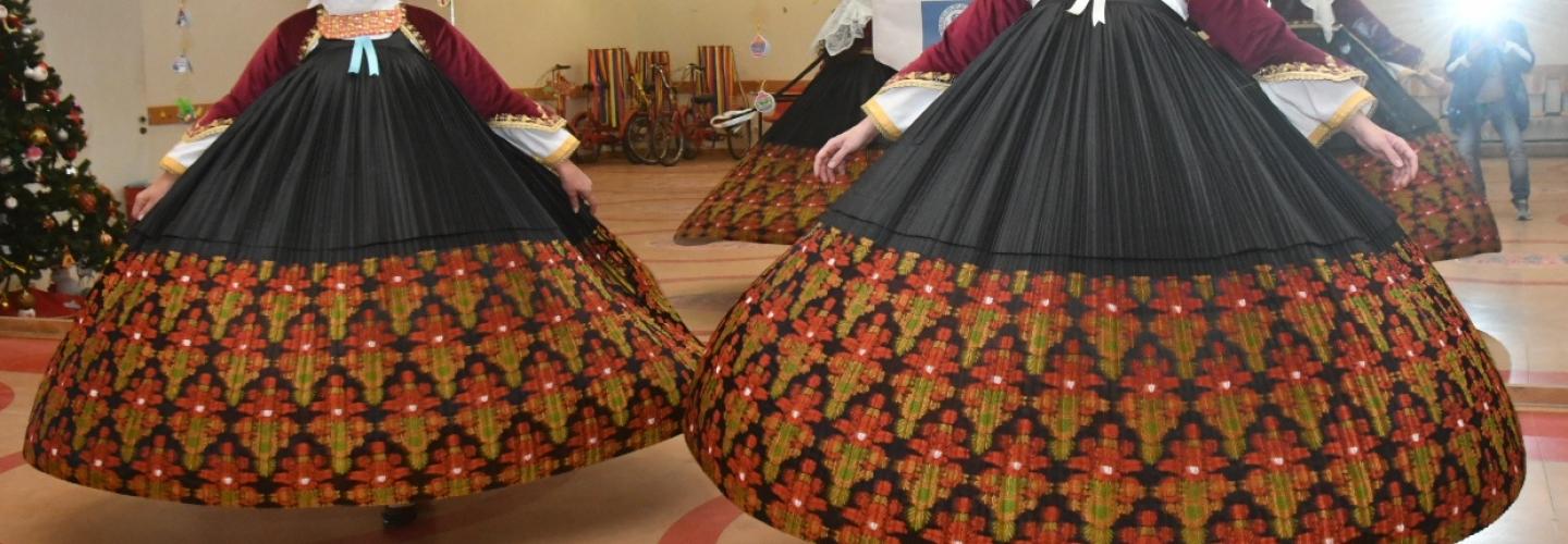 ΝΥΦΙΚΕΣ ΦΟΡΕΣΙΕΣ 