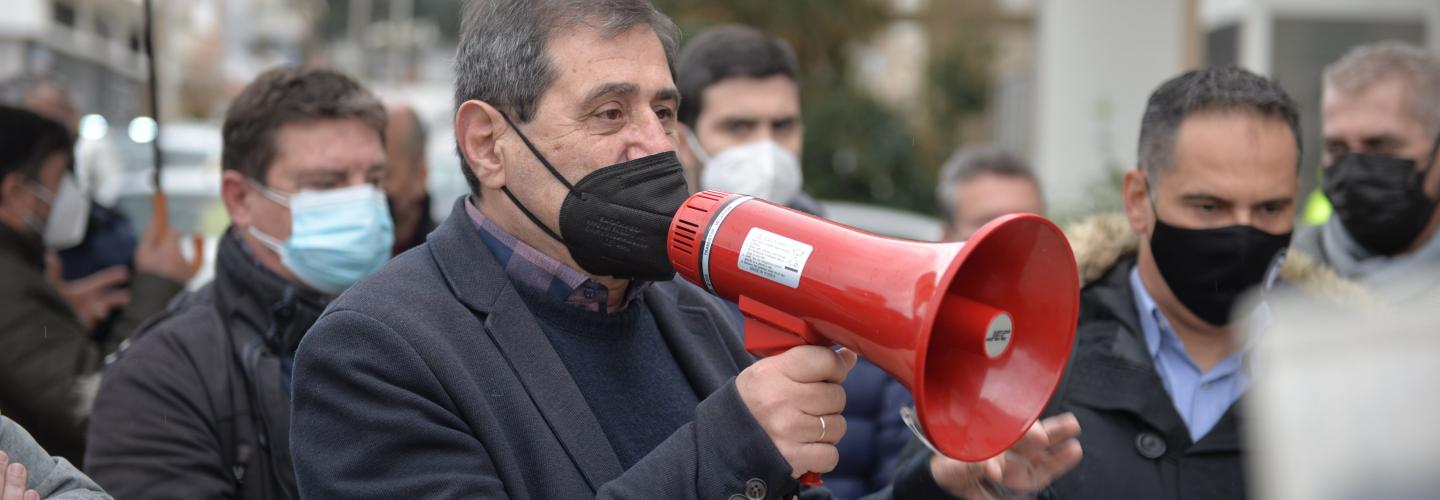 ΔΗΜΑΡΧΟΣ ΣΤΗΝ ΣΥΓΚΕΝΤΡΩΣΗ ΤΩΝ ΜΟΥΣΙΚΩΝ 1