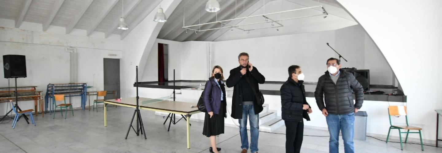 ΔΕΜΕΝΙΚΑ ΑΙΘΟΥΣΑ1