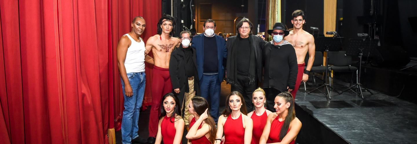 ΔΗΜΑΡΧΟΣ ΕΚΚΛΗΣΙΑΖΟΥΣΕΣ