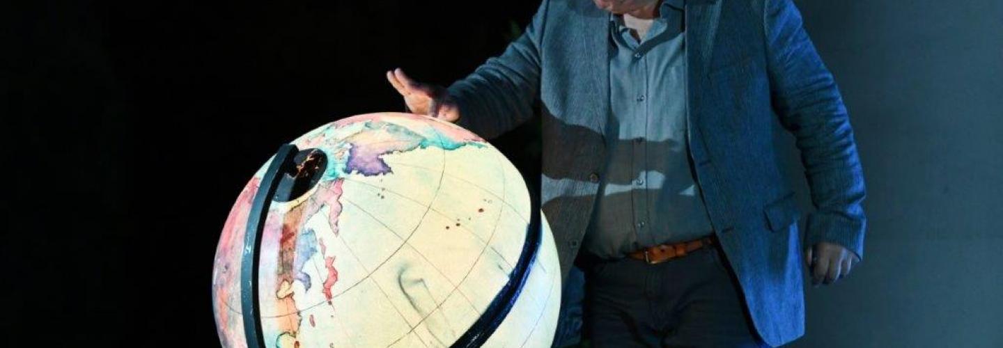 ΕΡΑΣΙΤΕΧΝΙΚΟ ΘΕΑΤΡΟ