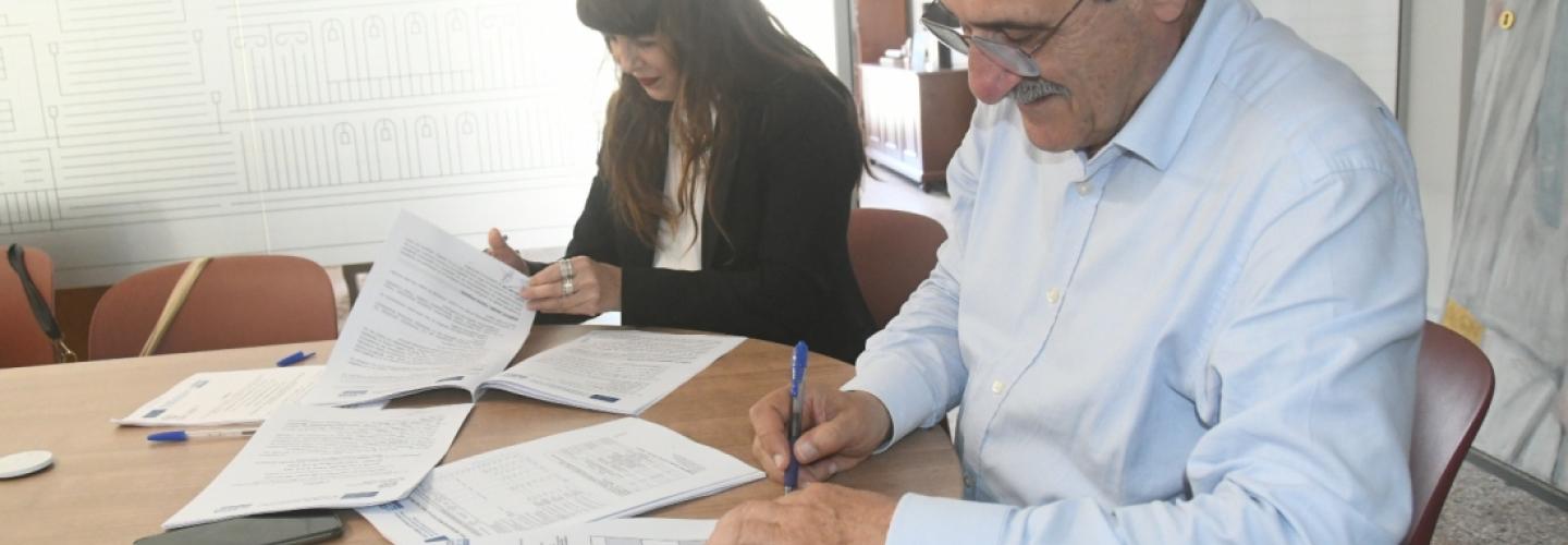 ΔΗΜΑΡΧΟΣ - ΣΥΜΒΑΣΗ ΓΙΑ ΠΑΡΑΛΙΑΚΟ ΜΕΤΩΠΟ 8-5-2025