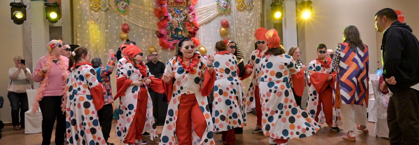 ΧΟΡΟΣ ΔΗΜΑΡΧΟΥ1