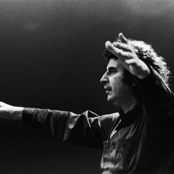 mikis theodorakis